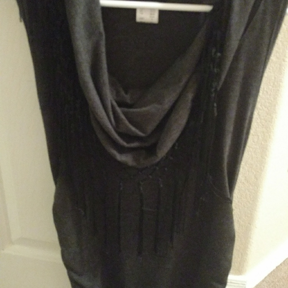 Cute, very unique tank top